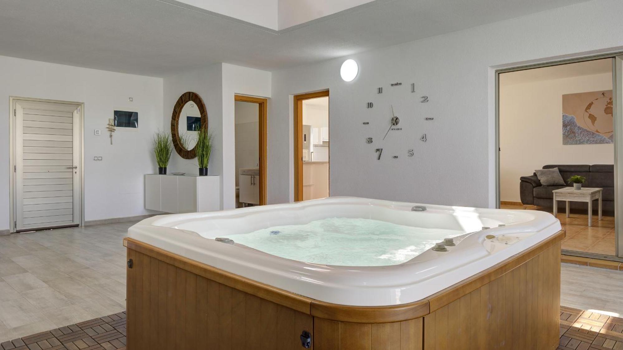 Luxury Villa Cindy กาเลตาเดฟุสเต ภายนอก รูปภาพ